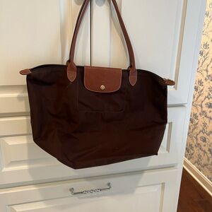 BROWN LONGCHAMP TOTE BAG